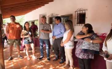 En Salta reciben con obsequios la llegada de turistas provincianos