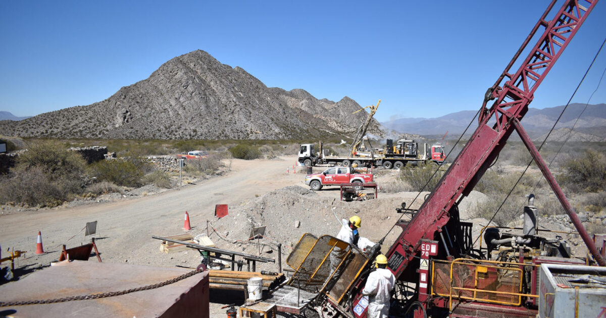 hualilan avanza profesionales