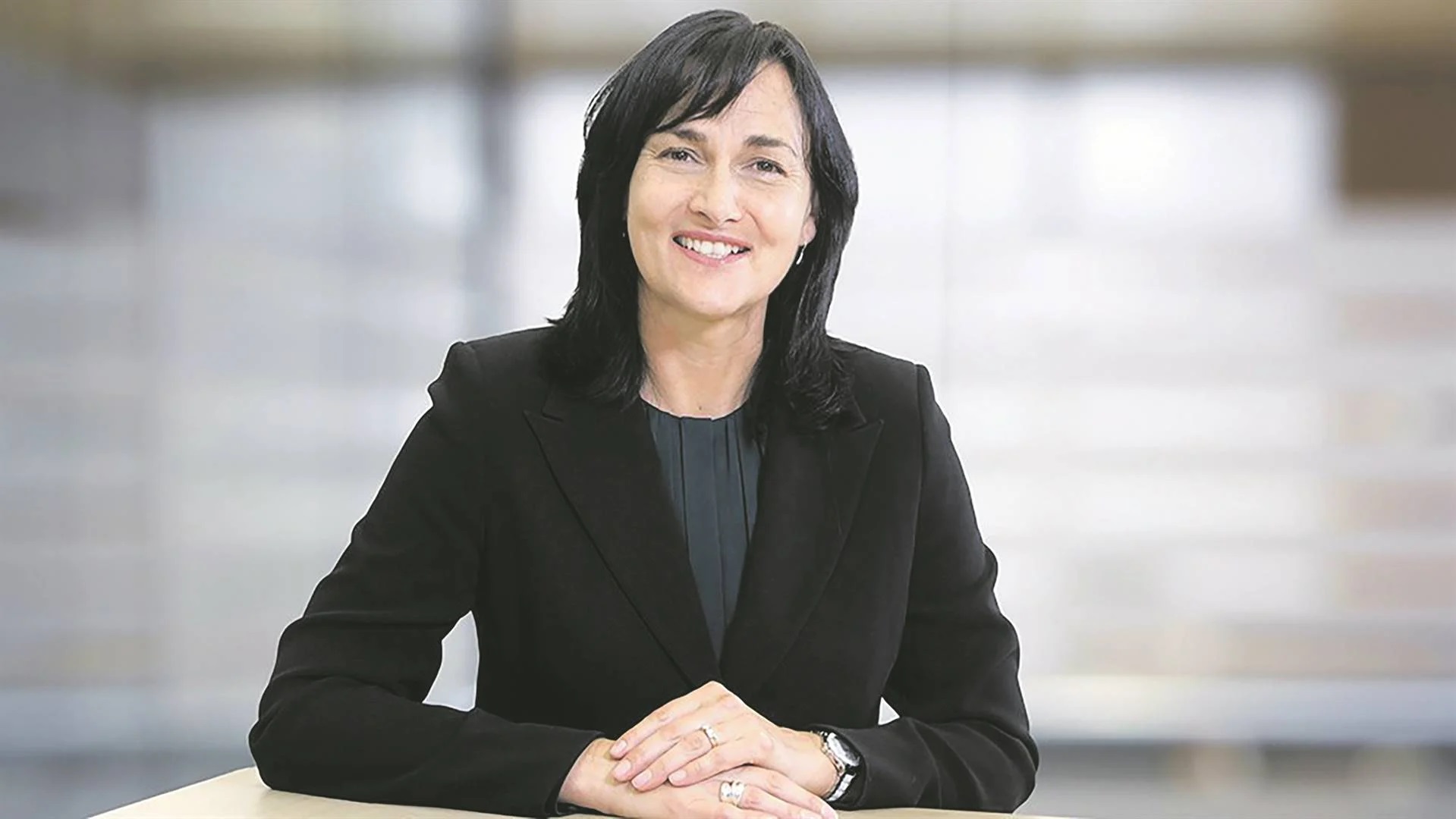 newmont mujer operaciones mundiales