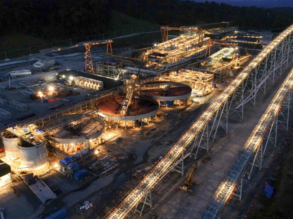 canadiense millones mina cerrada panamá