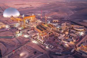 bhp produccion record cobre hierro